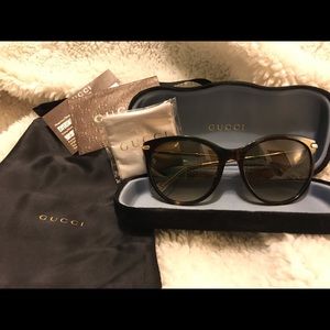 Gucci Bamboo Temple Sunglasses. Made in Italy.